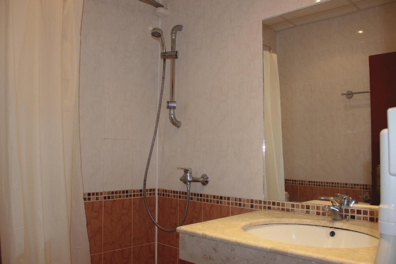 קיטן Hotel Green Park מראה חיצוני תמונה
