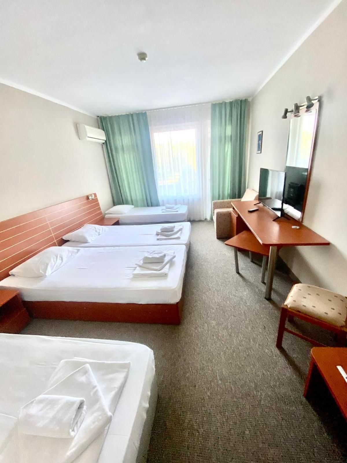 קיטן Hotel Green Park מראה חיצוני תמונה